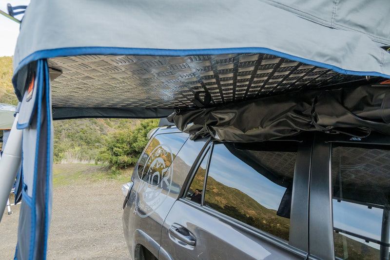 ROAM Adventure Co Vagabond Lite Rooftop Tent