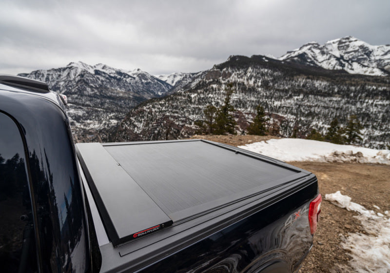 Roll-N-Lock 17-19 Ford F-250/F-350 Super Duty SB 80-3/8in A-Series Retractable Tonneau Cover